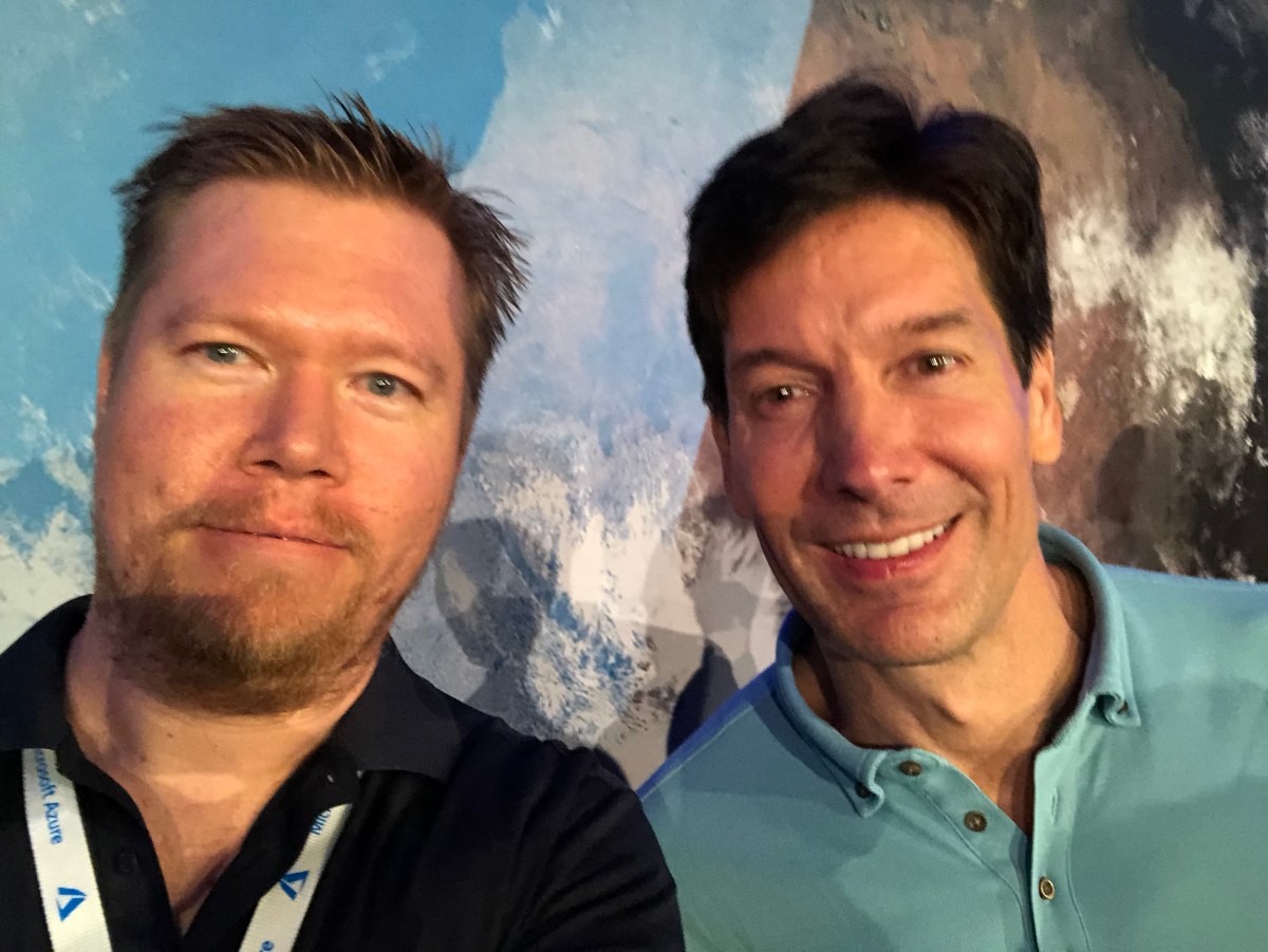 20180403_005136436_iOS